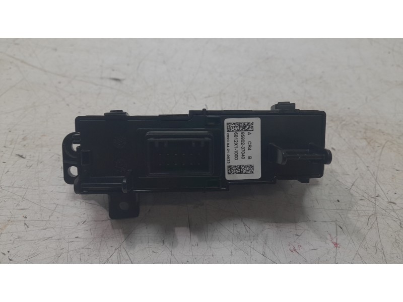 Recambio de interruptor para ssangyong korando (c300) 1.5 referencia OEM IAM 8580237040  