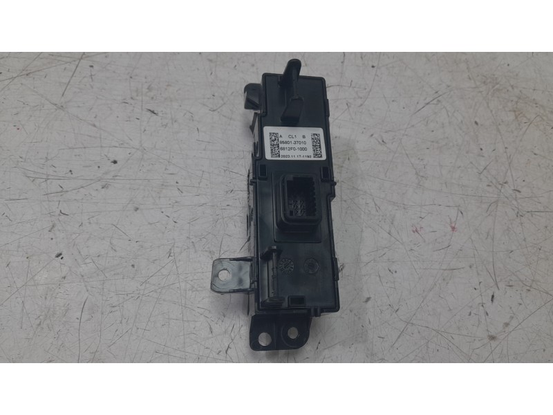 Recambio de interruptor para ssangyong korando (c300) 1.5 referencia OEM IAM 8580137010  