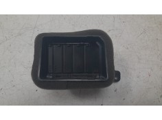 Recambio de rejilla aireadora para ssangyong korando (c300) 1.5 referencia OEM IAM 6964037000   2