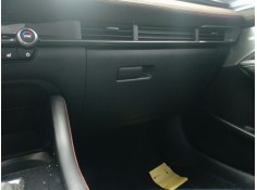 Recambio de guantera para mazda 3 hatchback (bp) 2.0 skyactiv-g m hybrid referencia OEM IAM   
