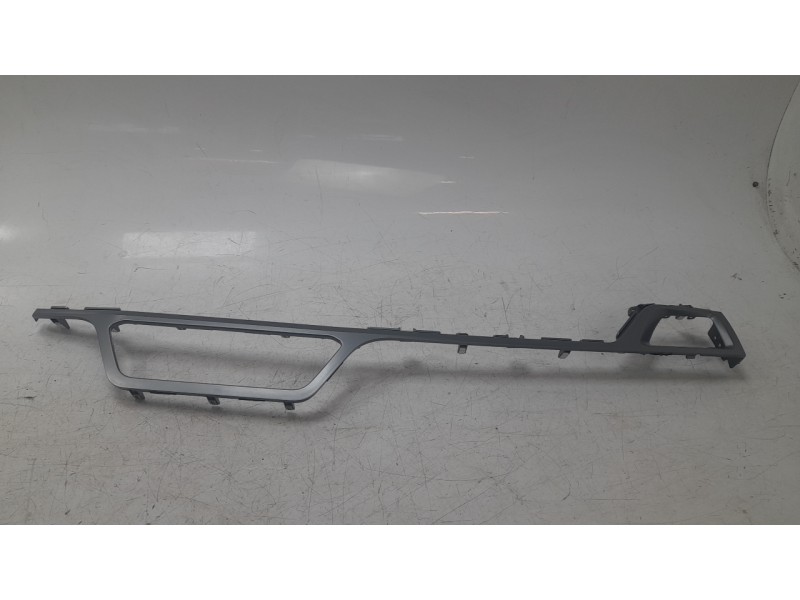 Recambio de moldura para ssangyong korando (c300) 1.5 referencia OEM IAM 7656637000  