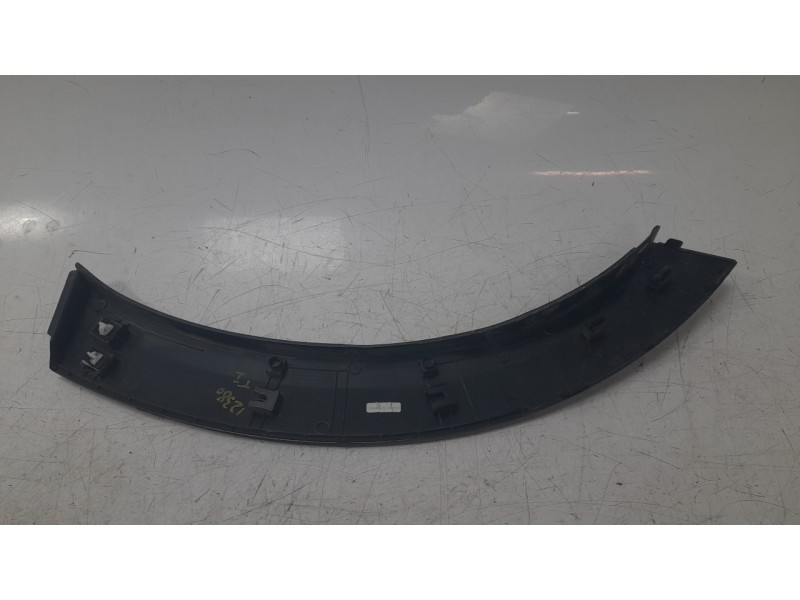 Recambio de aletin trasero izquierdo para ssangyong korando (c300) 1.5 referencia OEM IAM 7953037000  