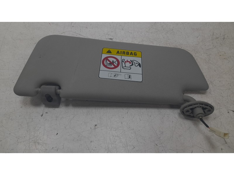 Recambio de parasol derecho para ssangyong korando (c300) 1.5 referencia OEM IAM 7612037102EBG  