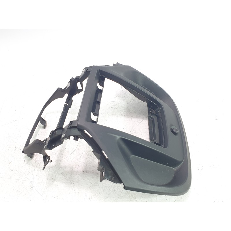 Recambio de moldura para citroën jumper furgon 3.5 l3 h2 bluehdi 14 s&s 6v referencia OEM IAM 1319395070  