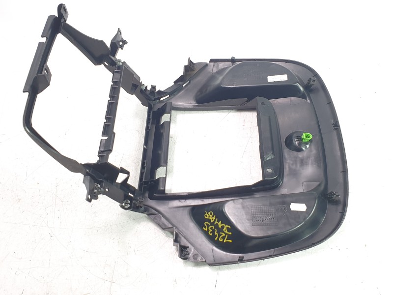 Recambio de moldura para citroën jumper furgon 3.5 l3 h2 bluehdi 14 s&s 6v referencia OEM IAM 1319395070  