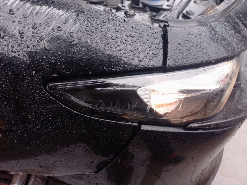 Recambio de faro derecho para mazda 3 hatchback (bp) 2.0 skyactiv-g m hybrid referencia OEM IAM   