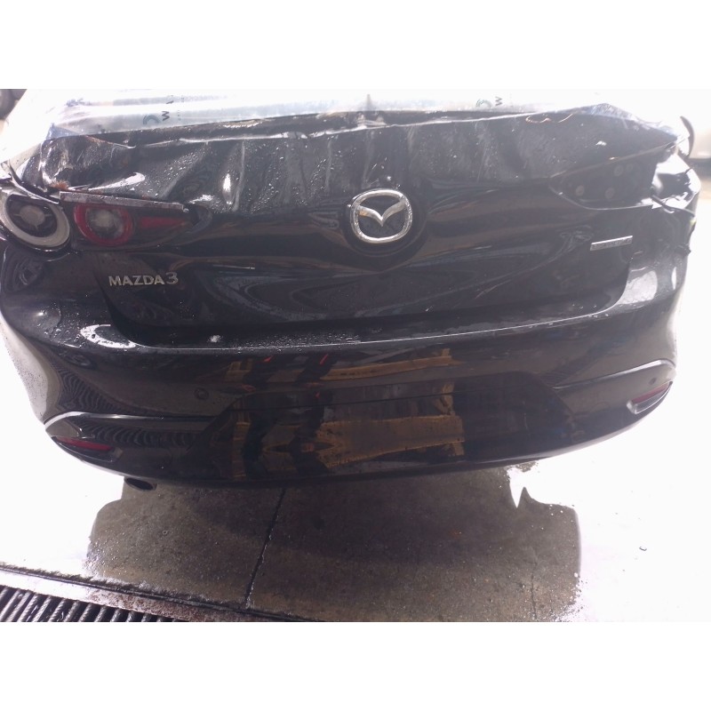 Recambio de refuerzo paragolpes trasero para mazda 3 hatchback (bp) 2.0 skyactiv-g m hybrid referencia OEM IAM   