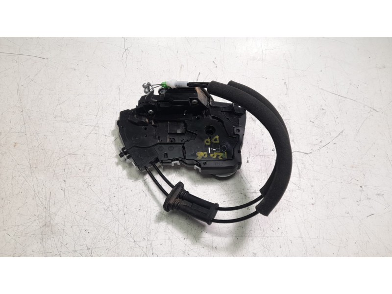 Recambio de cerradura puerta delantera derecha para toyota c-hr hybrid active referencia OEM IAM 69030F4140  