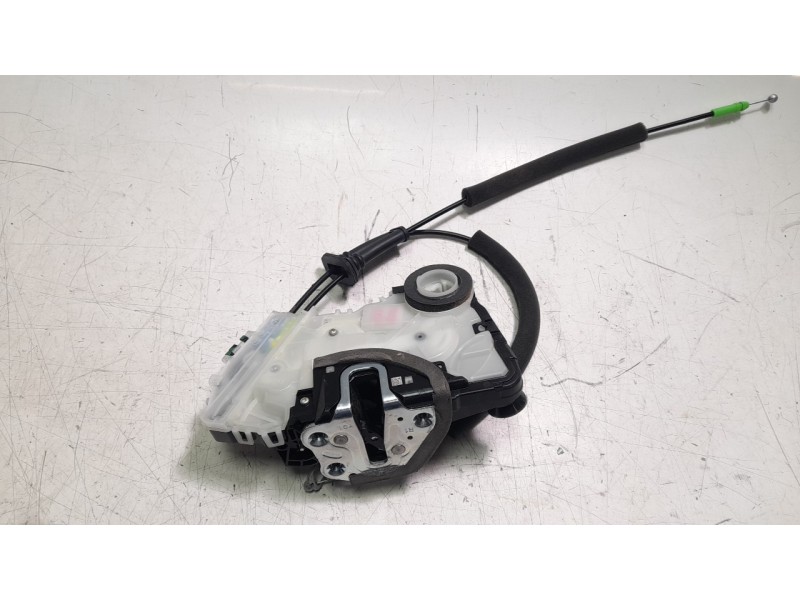 Recambio de cerradura puerta delantera derecha para toyota c-hr hybrid active referencia OEM IAM 69030F4140  