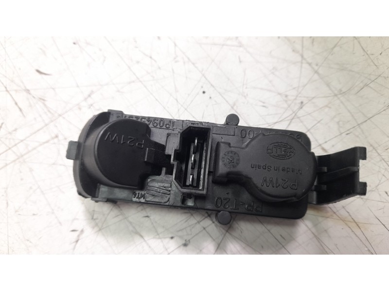 Recambio de portalamparas para seat leon (1p1) 2.0 tdi 16v referencia OEM IAM 98207100  
