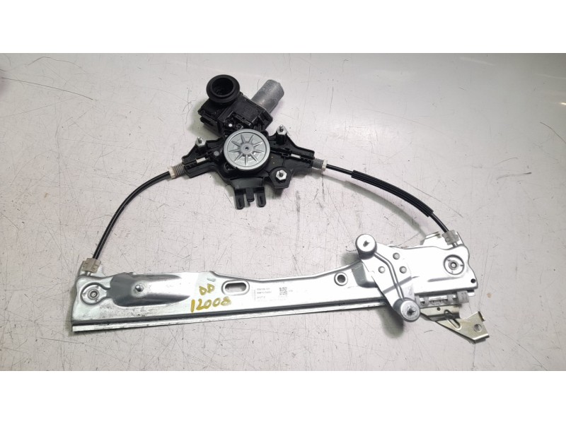 Recambio de elevalunas delantero derecho para toyota c-hr hybrid active referencia OEM IAM 69810F4051  