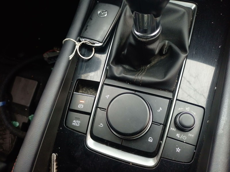 Recambio de palanca freno para mazda 3 hatchback (bp) 2.0 skyactiv-g m hybrid referencia OEM IAM   