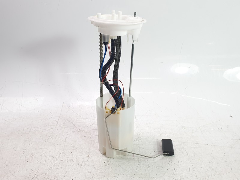 Recambio de bomba combustible para citroën jumper furgon 3.5 l3 h2 bluehdi 14 s&s 6v referencia OEM IAM 46857401  