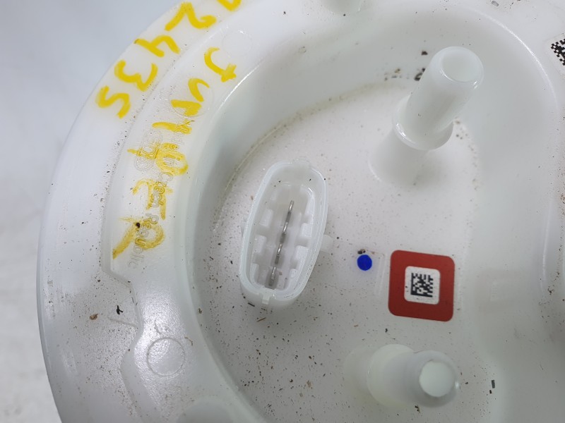 Recambio de bomba combustible para citroën jumper furgon 3.5 l3 h2 bluehdi 14 s&s 6v referencia OEM IAM 46857401  