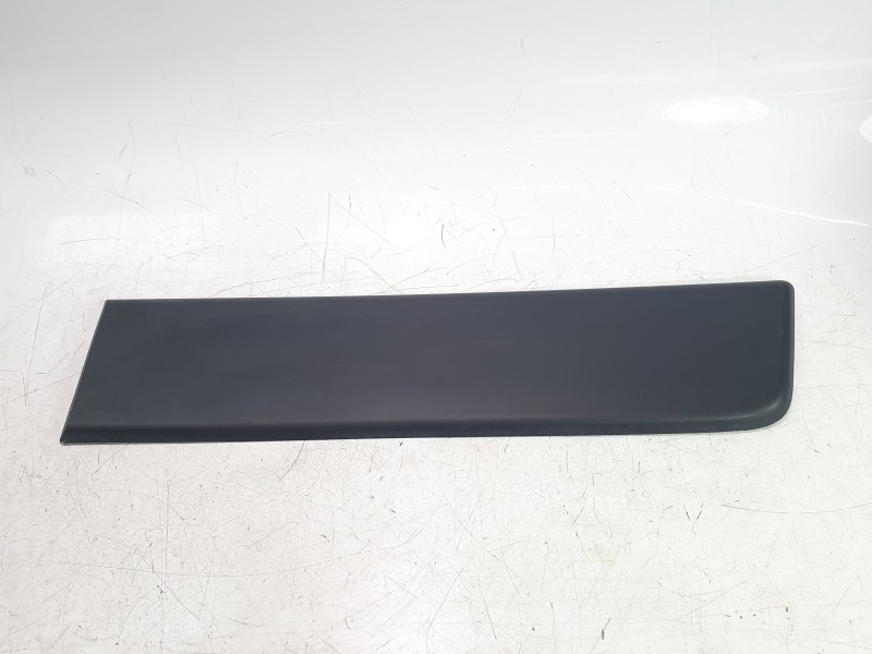 Recambio de moldura para citroën jumper furgon 3.5 l3 h2 bluehdi 14 s&s 6v referencia OEM IAM 1320245070  