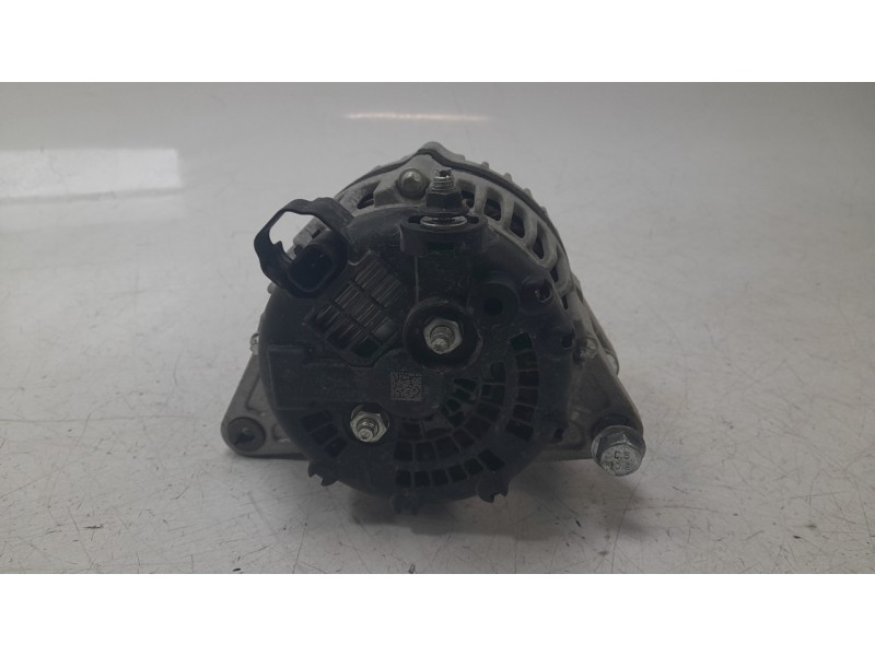Recambio de alternador para ssangyong korando (c300) 1.5 referencia OEM IAM 1751540002  