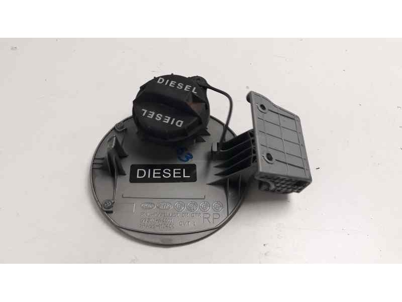 Recambio de tapa exterior combustible para kia carens ( ) drive referencia OEM IAM 31030A4000  