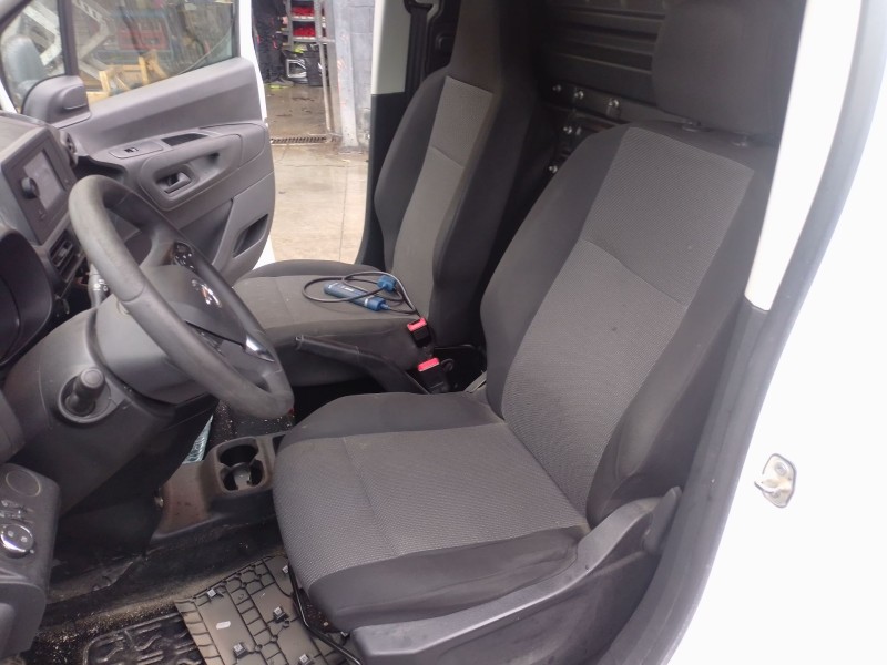 Recambio de juego asientos completo para opel combo furgoneta/monovolumen (k9) 1.5 d referencia OEM IAM   