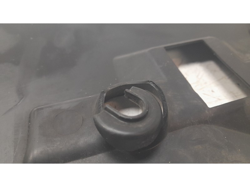 Recambio de moldura para ssangyong korando (c300) 1.5 referencia OEM IAM 7946137000  