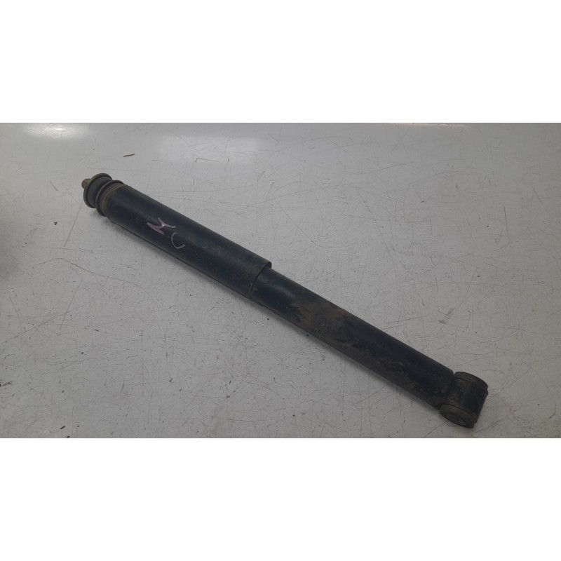 Recambio de amortiguador trasero izquierdo para mercedes-benz clase g (w463) g 270 cdi (463.322, 463.323) referencia OEM IAM 005