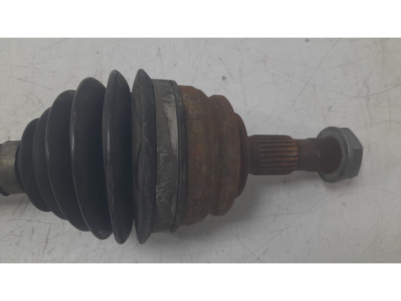 Recambio de transmision delantera izquierda para peugeot 2008 (p1) allure referencia OEM IAM 9824359680  