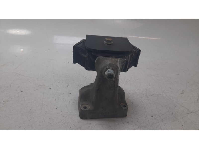 Recambio de soporte motor derecho para mercedes-benz clase g (w463) g 270 cdi (463.322, 463.323) referencia OEM IAM A6122230704 