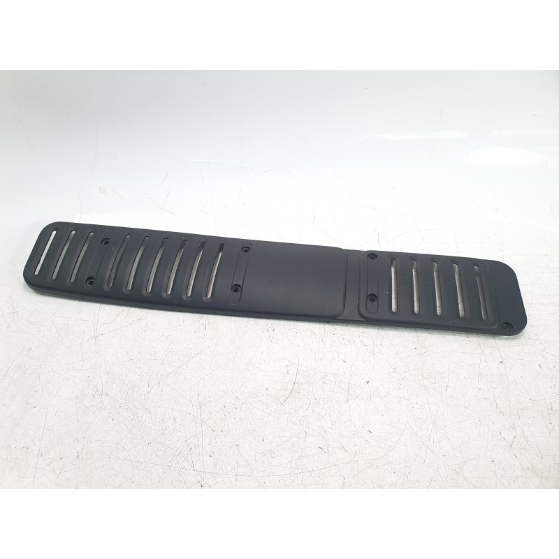 Recambio de moldura para citroën jumper furgon 3.5 l3 h2 bluehdi 14 s&s 6v referencia OEM IAM 1308469070  