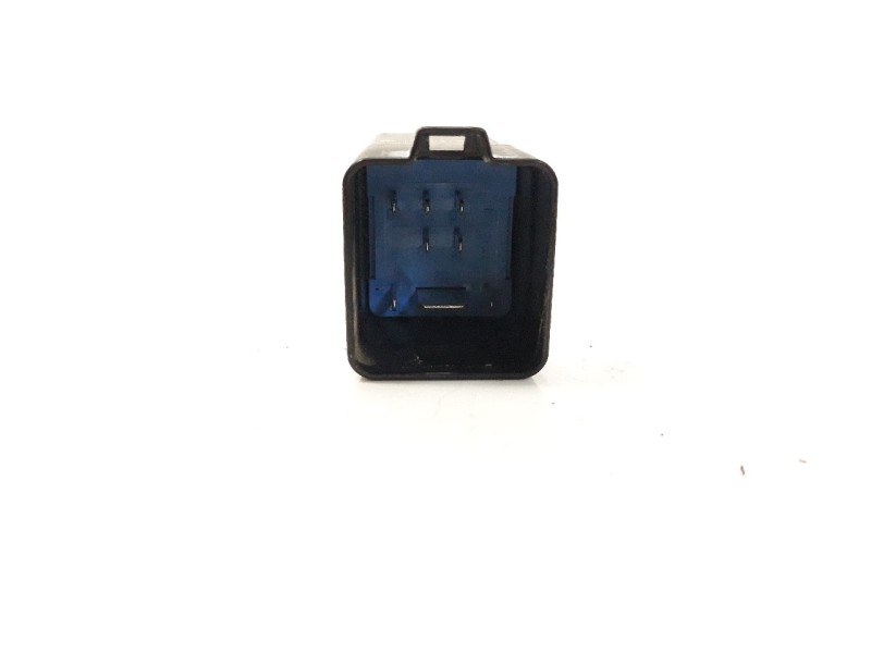 Recambio de caja precalentamiento para audi a1 sportback (8xf) adrenalin referencia OEM IAM 04B907281  