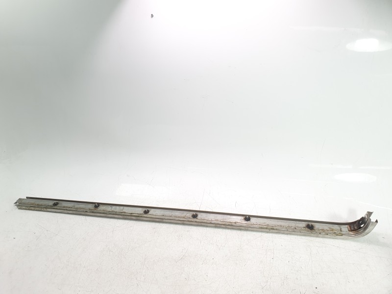 Recambio de soporte / guia puerta corredera para citroën jumper furgon 3.5 l3 h2 bluehdi 14 s&s 6v referencia OEM IAM 1376704080