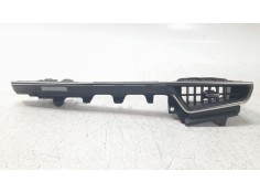 Recambio de rejilla aireadora para toyota corolla (e21) referencia OEM IAM 5566202580  