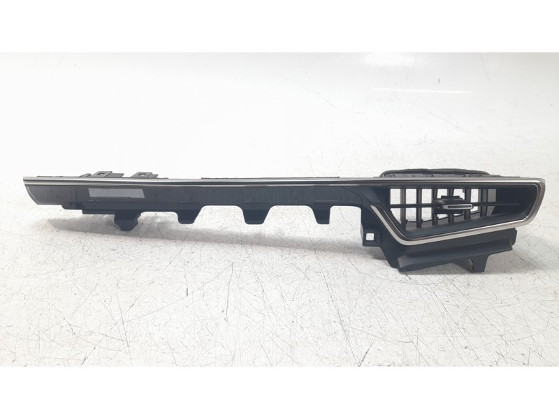 Recambio de rejilla aireadora para toyota corolla (e21) referencia OEM IAM 5566202580  