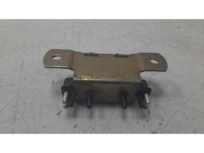 Recambio de valvula solenoide para mercedes-benz clase g (w463) g 270 cdi (463.322, 463.323) referencia OEM IAM A0025400697  