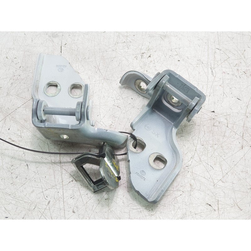 Recambio de bisagra puerta delantera izquierda para citroën jumper furgon 3.5 l3 h2 bluehdi 14 s&s 6v referencia OEM IAM A046574