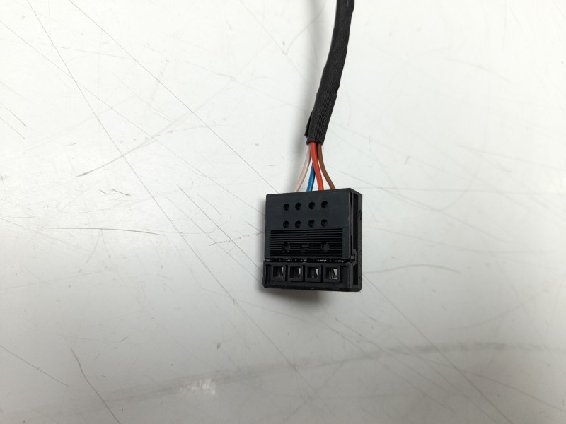 Recambio de piloto trasero derecho interior para bmw 4 gran coupe (f36) 420 d referencia OEM IAM 63217296102  