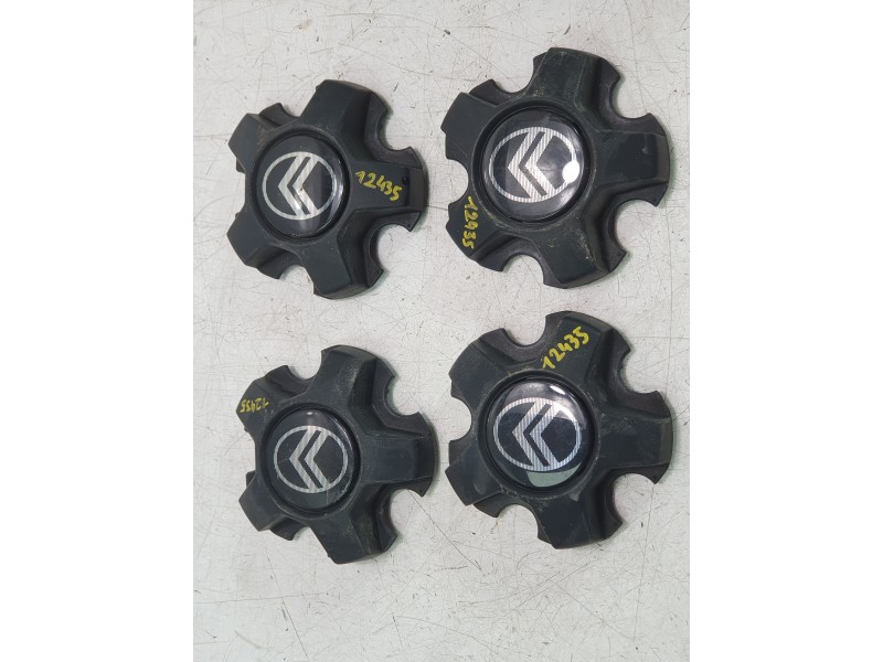 Recambio de tapacubos para citroën jumper furgon 3.5 l3 h2 bluehdi 14 s&s 6v referencia OEM IAM 46864493 6866280 