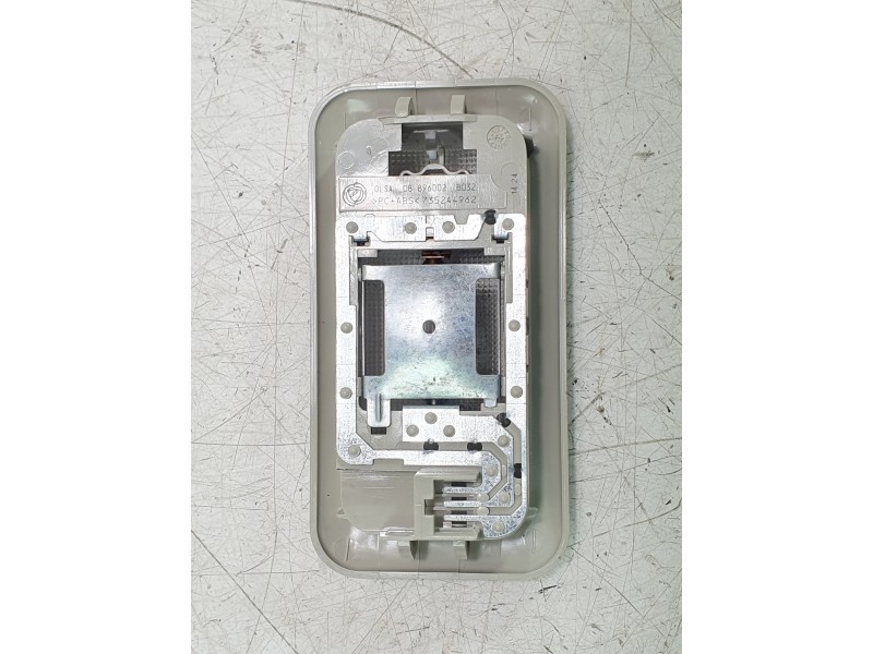 Recambio de luz interior para citroën jumper furgon 3.5 l3 h2 bluehdi 14 s&s 6v referencia OEM IAM 08896002  