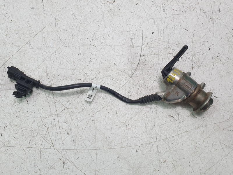 Recambio de inyector para citroën jumper furgon 3.5 l3 h2 bluehdi 14 s&s 6v referencia OEM IAM 46355637 044402517A / 24040406063