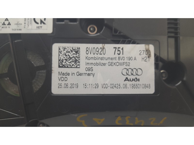 Recambio de cuadro instrumentos para audi a3 (8v1, 8vk) 1.6 tdi referencia OEM IAM 8V0920873C  