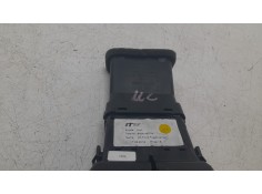 Recambio de rejilla aireadora para audi a3 (8v1, 8vk) 1.6 tdi referencia OEM IAM 8V0819203A   2