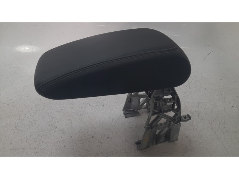 Recambio de apoyabrazos central para audi a3 (8v1, 8vk) 1.6 tdi referencia OEM IAM 8V0864207E  