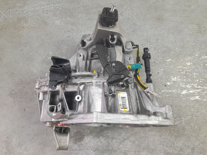 Recambio de caja cambios para nissan qashqai iii (j12) 1.3 dig-t referencia OEM IAM   