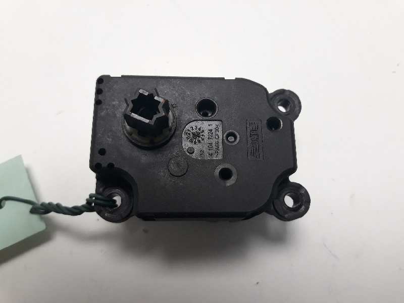 Recambio de motor calefaccion para peugeot 1007 dolce referencia OEM IAM F663746XC  