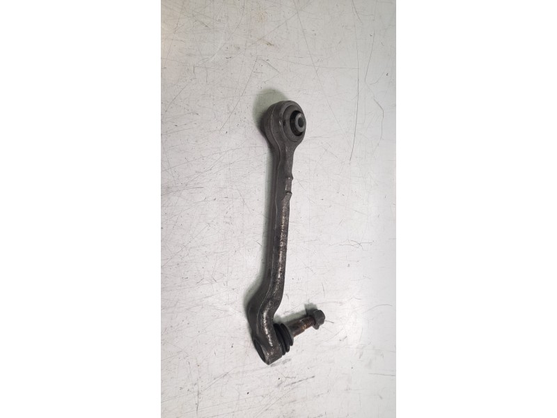 Recambio de brazo suspension inferior delantero derecho para bmw serie 4 gran coupe (f36) 420d referencia OEM IAM 11817315  
