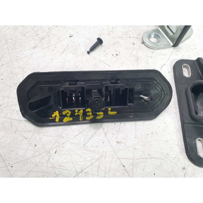 Recambio de resbalon cerradura puerta trasera derecha para citroën jumper furgon 3.5 l3 h2 bluehdi 14 s&s 6v referencia OEM IAM 