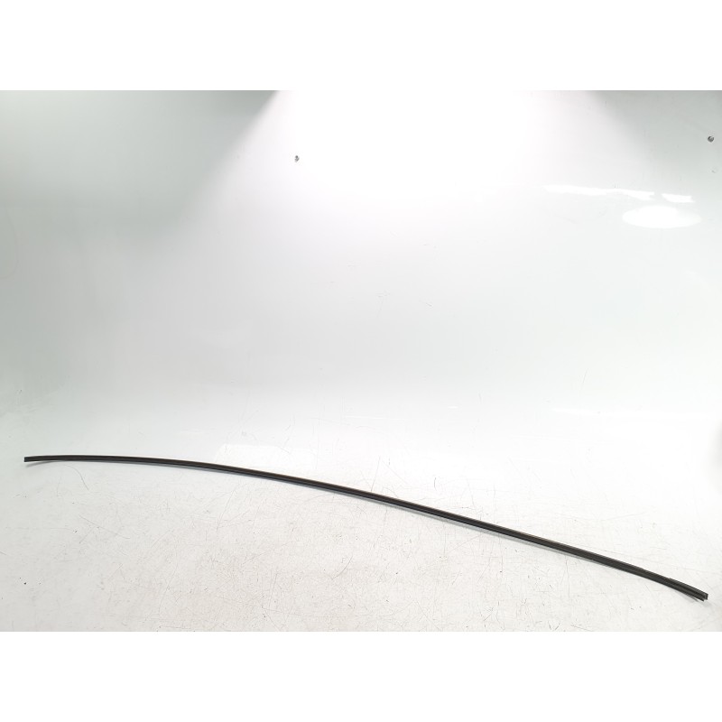 Recambio de moldura para citroën jumper furgon 3.5 l3 h2 bluehdi 14 s&s 6v referencia OEM IAM 1318953080  