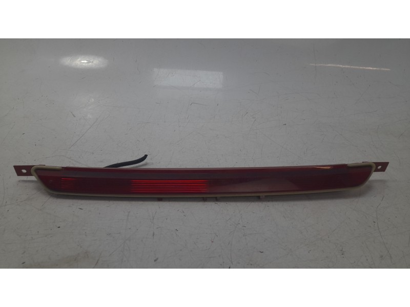 Recambio de luz central de freno para volkswagen t-roc (a11, d11) 2.0 tdi referencia OEM IAM 5G6945087  