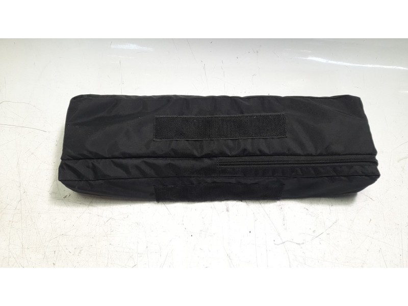 Recambio de triangulo emergencias para bmw serie 4 gran coupe (f36) 420d referencia OEM IAM 2210667  