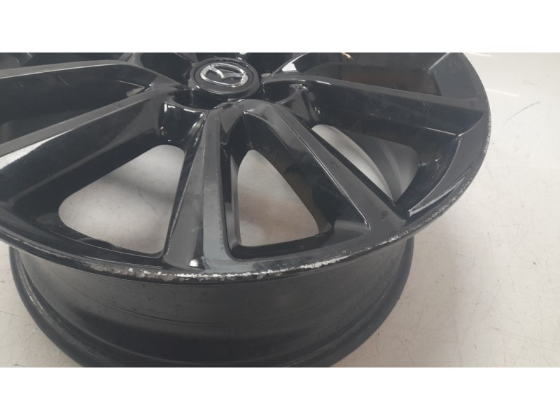 Recambio de llanta para mazda 3 hatchback (bp) 2.0 skyactiv-g m hybrid referencia OEM IAM 9965857080  