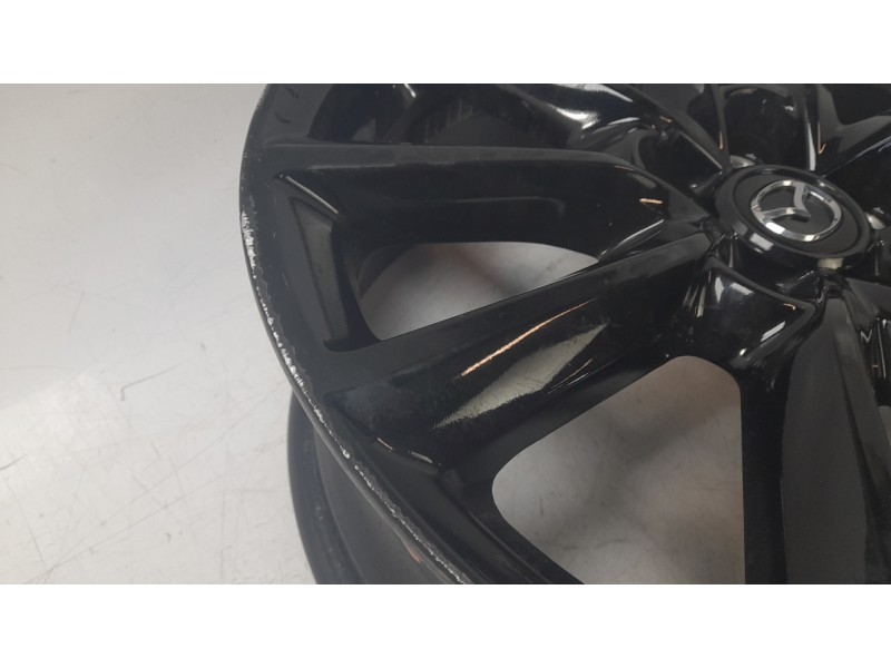 Recambio de llanta para mazda 3 hatchback (bp) 2.0 skyactiv-g m hybrid referencia OEM IAM 9965857080  