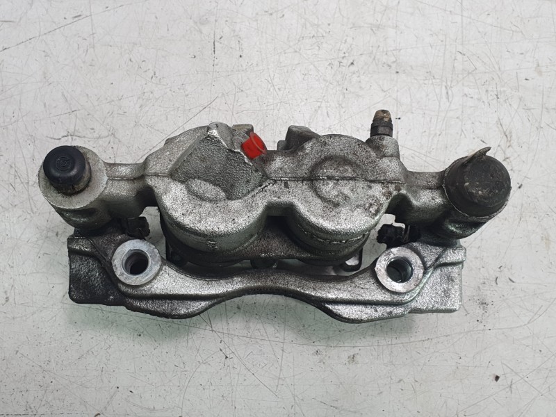 Recambio de pinza de freno delantera derecha para citroën jumper furgon 3.5 l3 h2 bluehdi 14 s&s 6v referencia OEM IAM 161243578